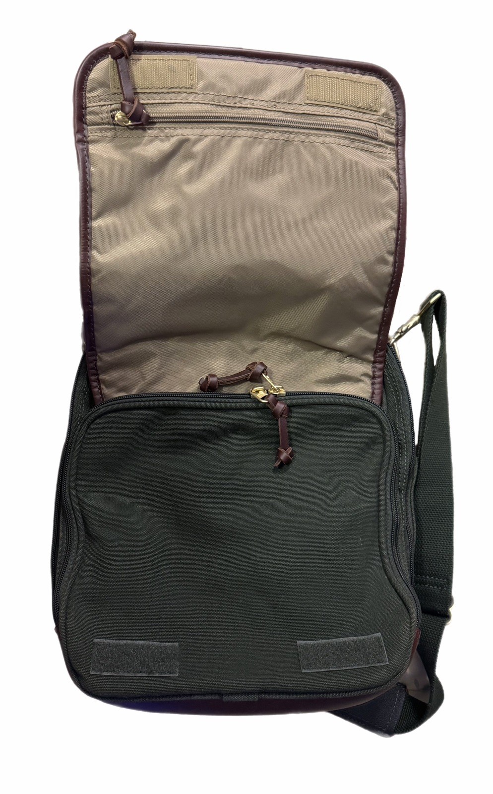 Orvis Battenkill Perfect Pack Green Canvas Leather Shoulder Bag 57PK-4000