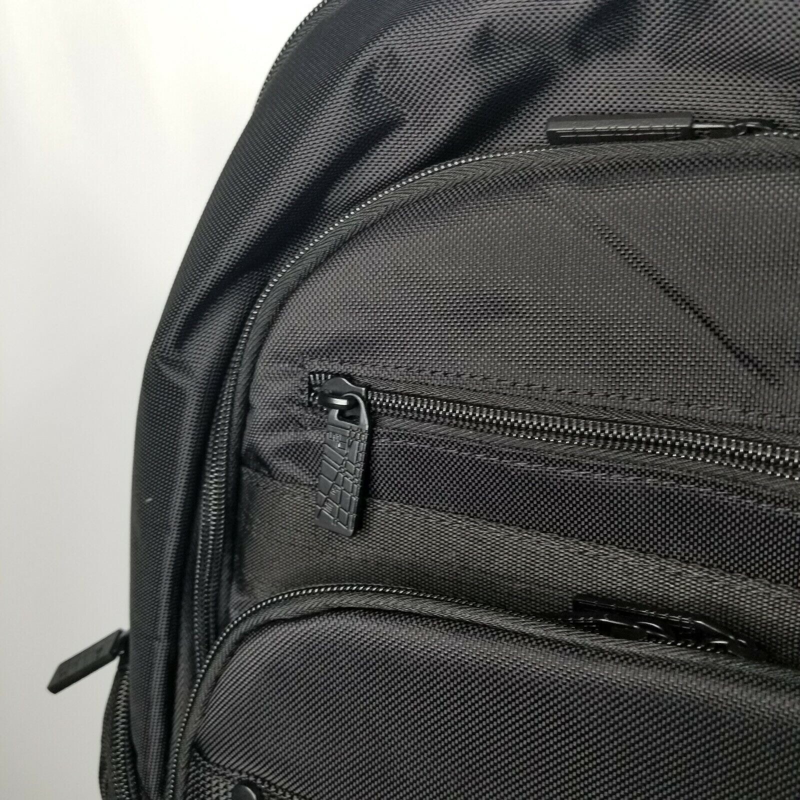 Targus Revolution 14″ Laptop Backpack Black TSA Checkpoint Friendly TEB012US