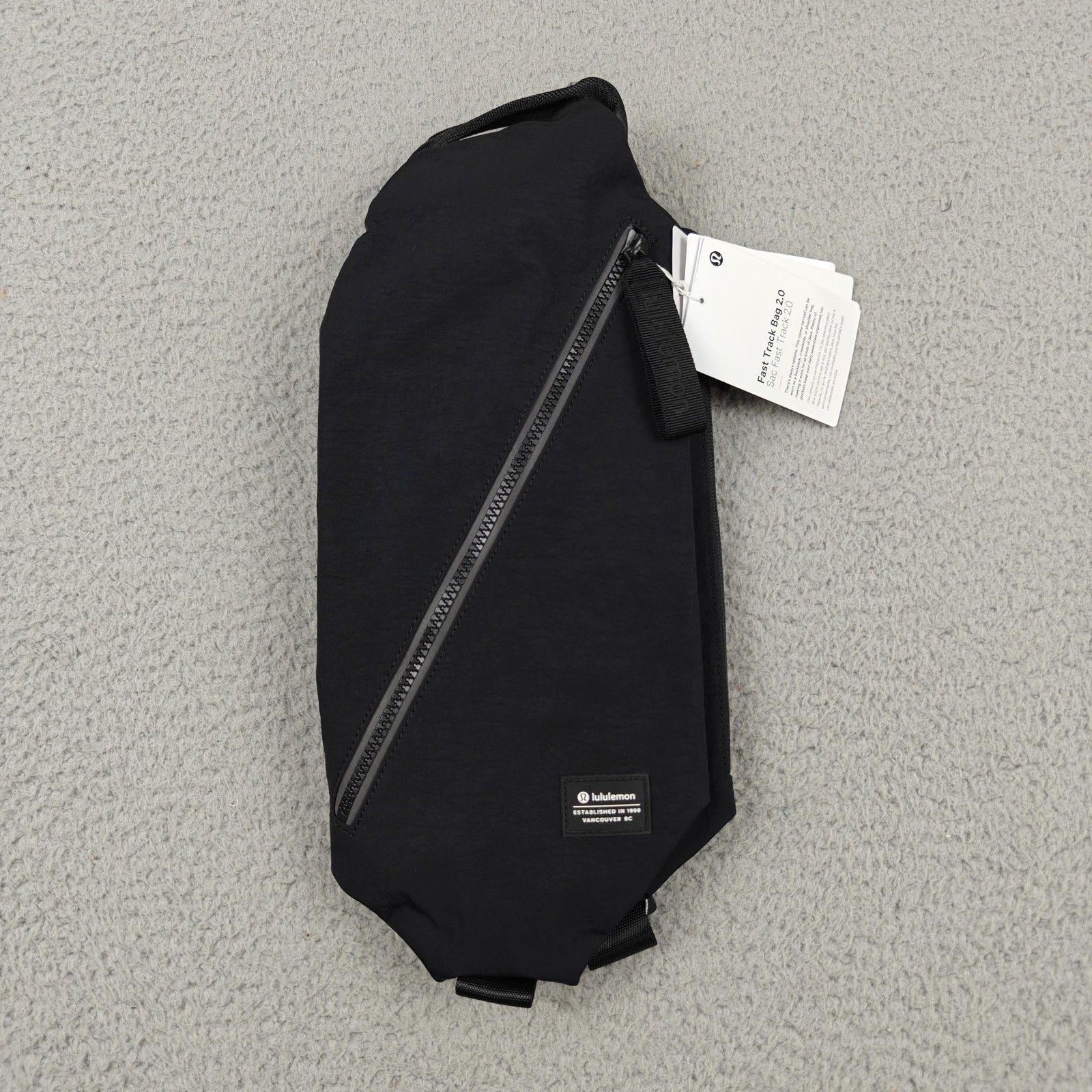 Lululemon Fast Track Bag 2.0 Mens Small Black Sling Zip Backpack Crossbody New