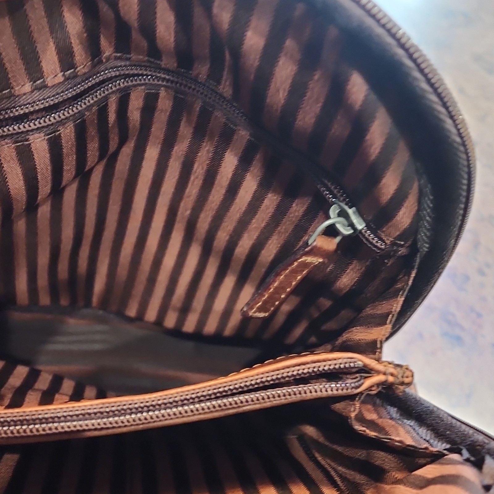 Jack Georges Brown Zip Backpack Leather w/ Striped inside Pattern Men’s 10×10