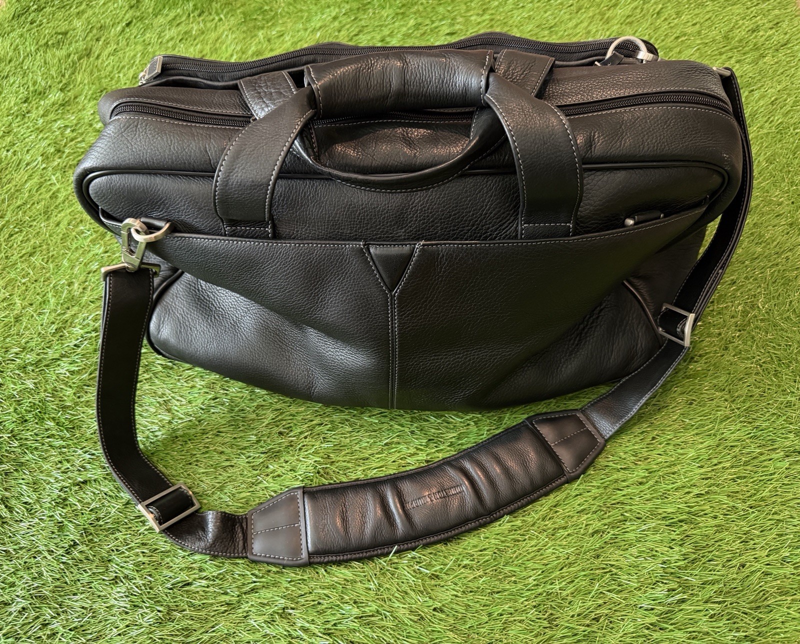 Johnston Murphy Leather Laptop Briefcase Expandable Messenger Business Bag XL