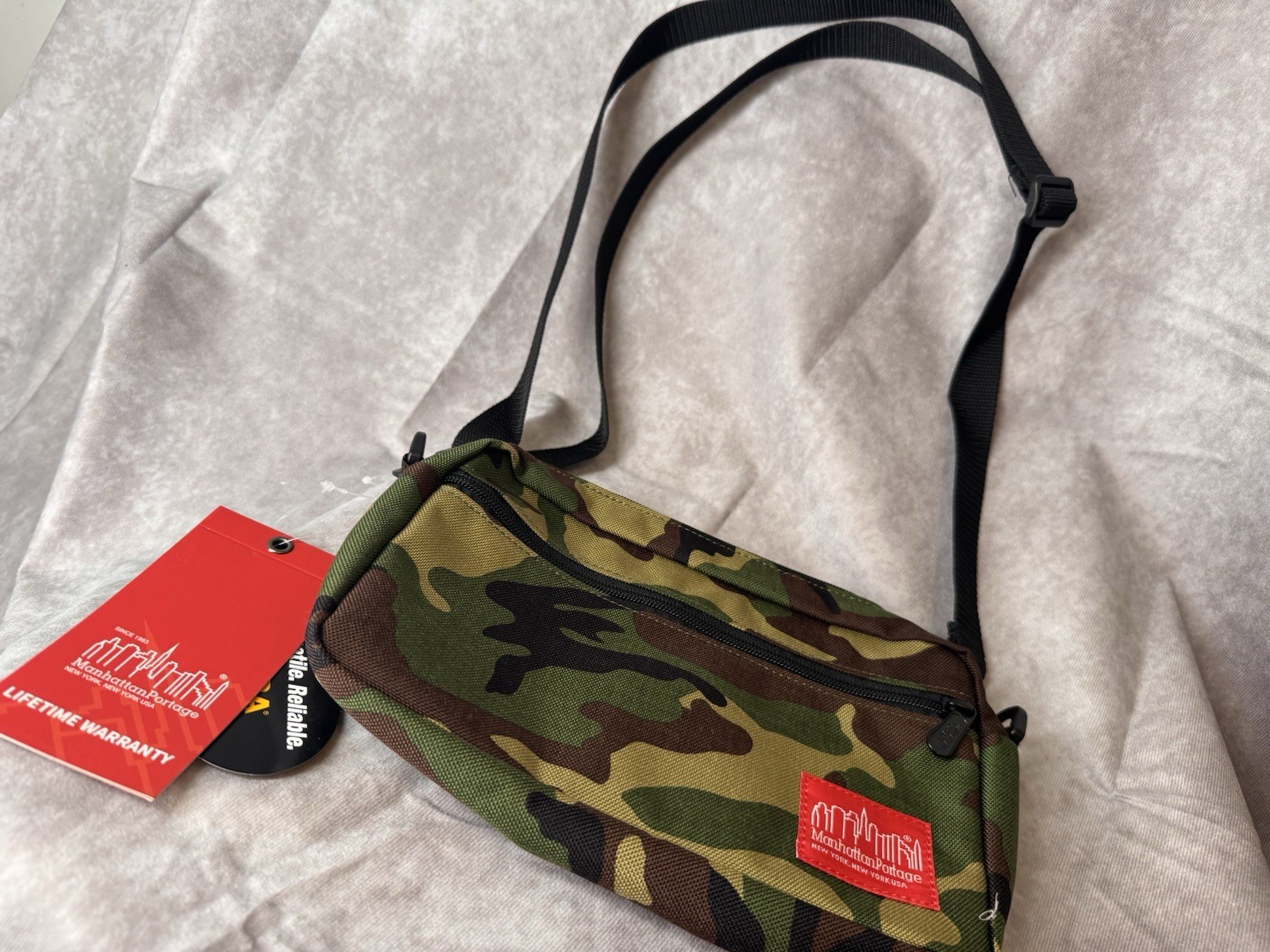 New W Tags Manhattan Portage Jogger Camouflage Crossbody Shoulder Bag Adjustable