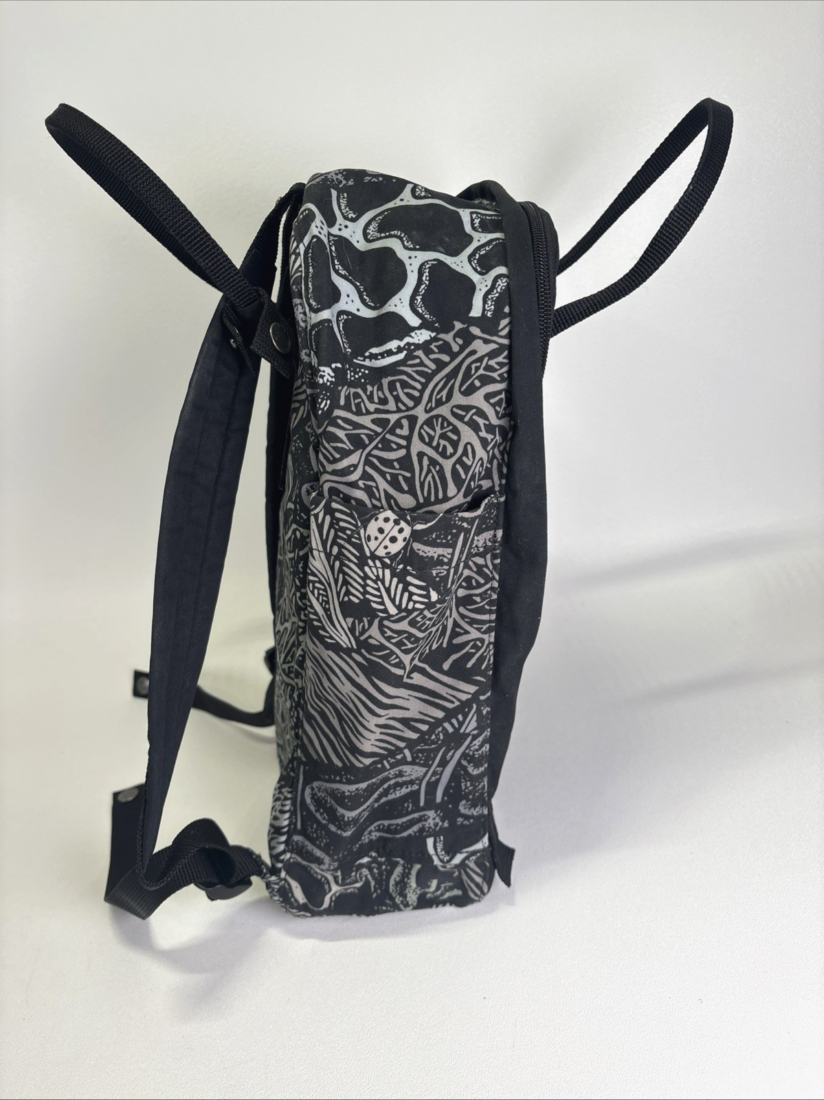 Fjallraven Kanken Art Plus Backpack 16L Black Dark Woods Mander Laptop Bag 23634