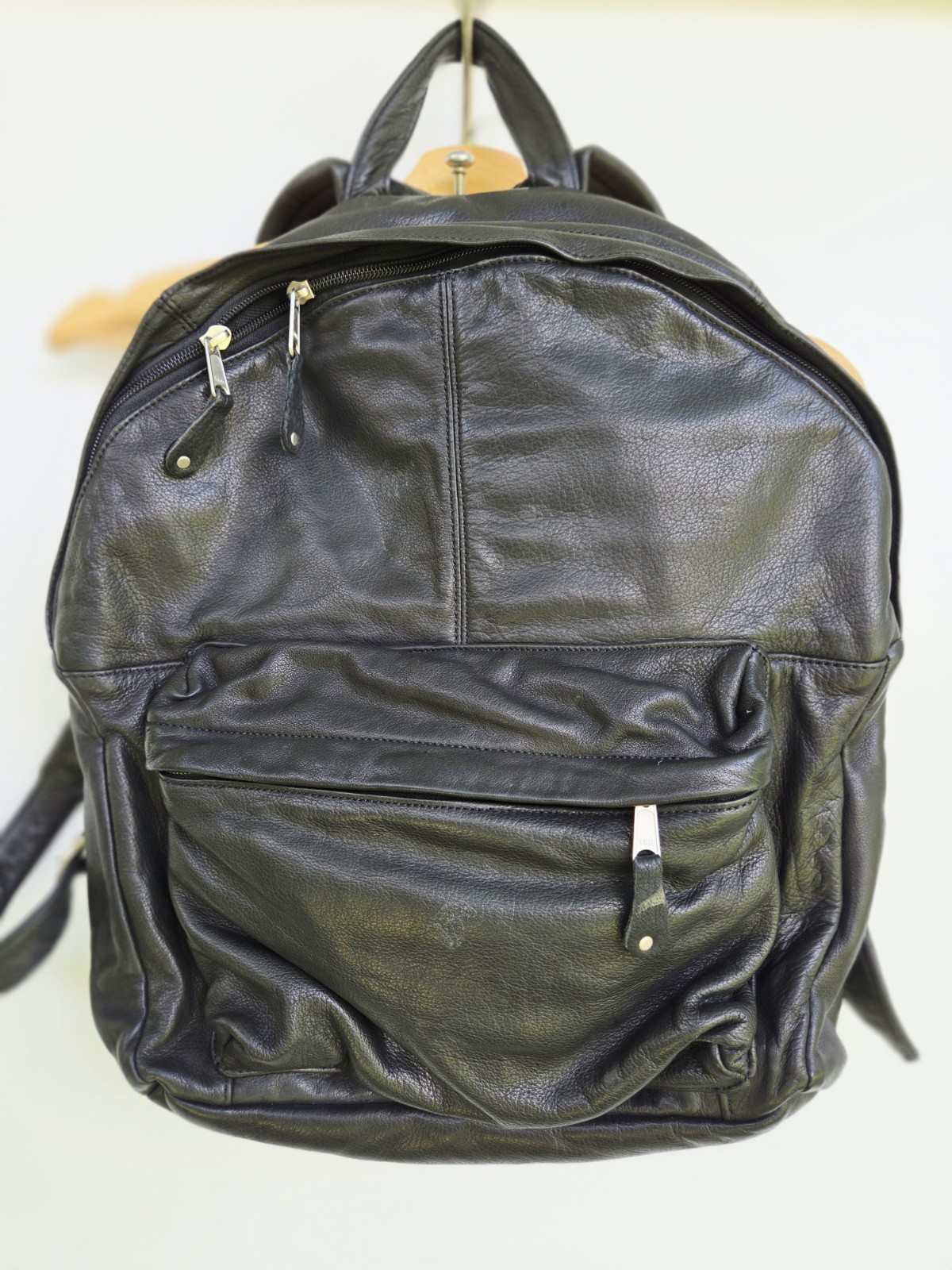 Canyon Outback Backpack Leather Carmel Black