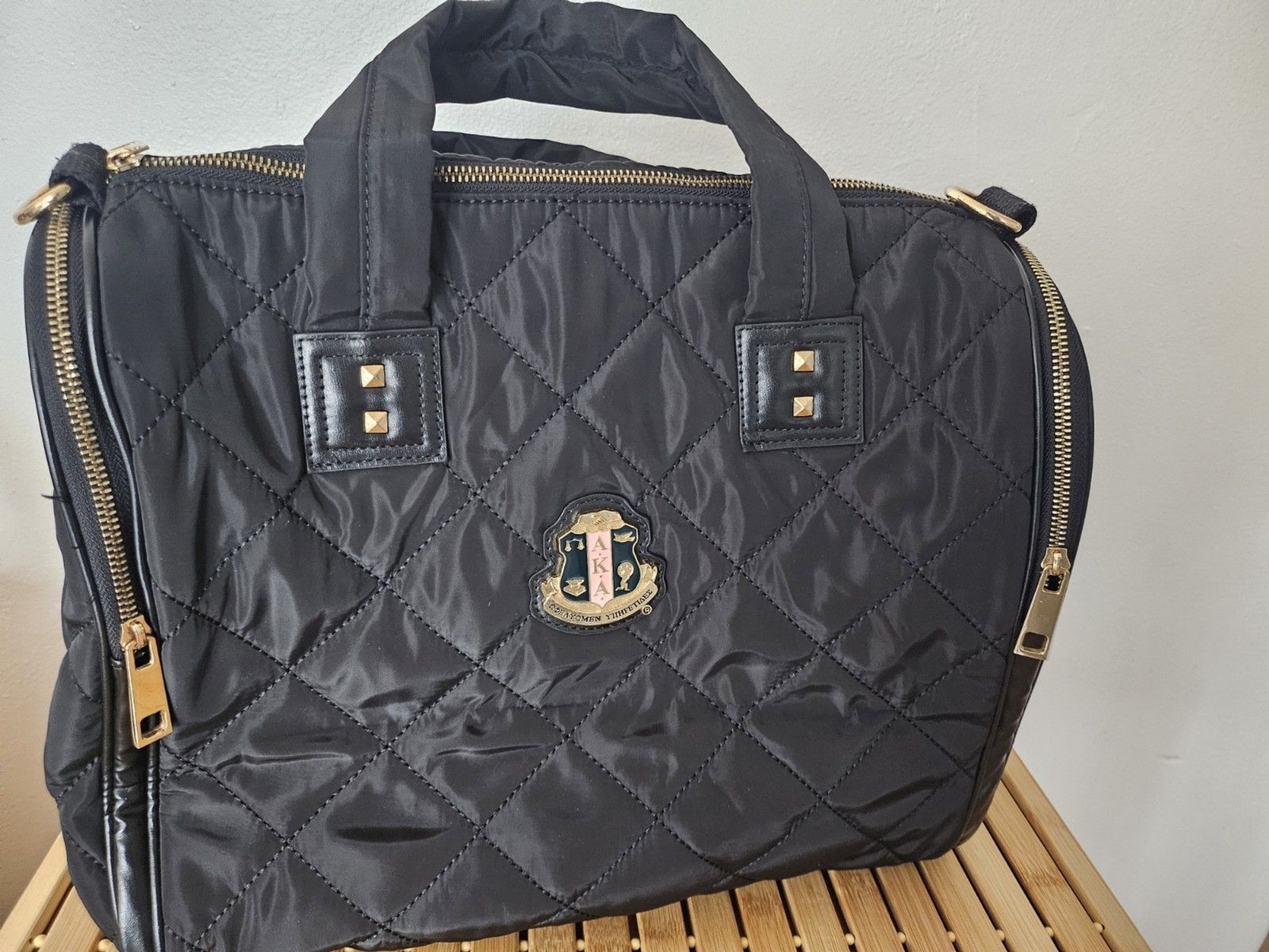 Klassik Michelle Is A U.S.-based Brand Duffle. Travel Bag Black Nylon