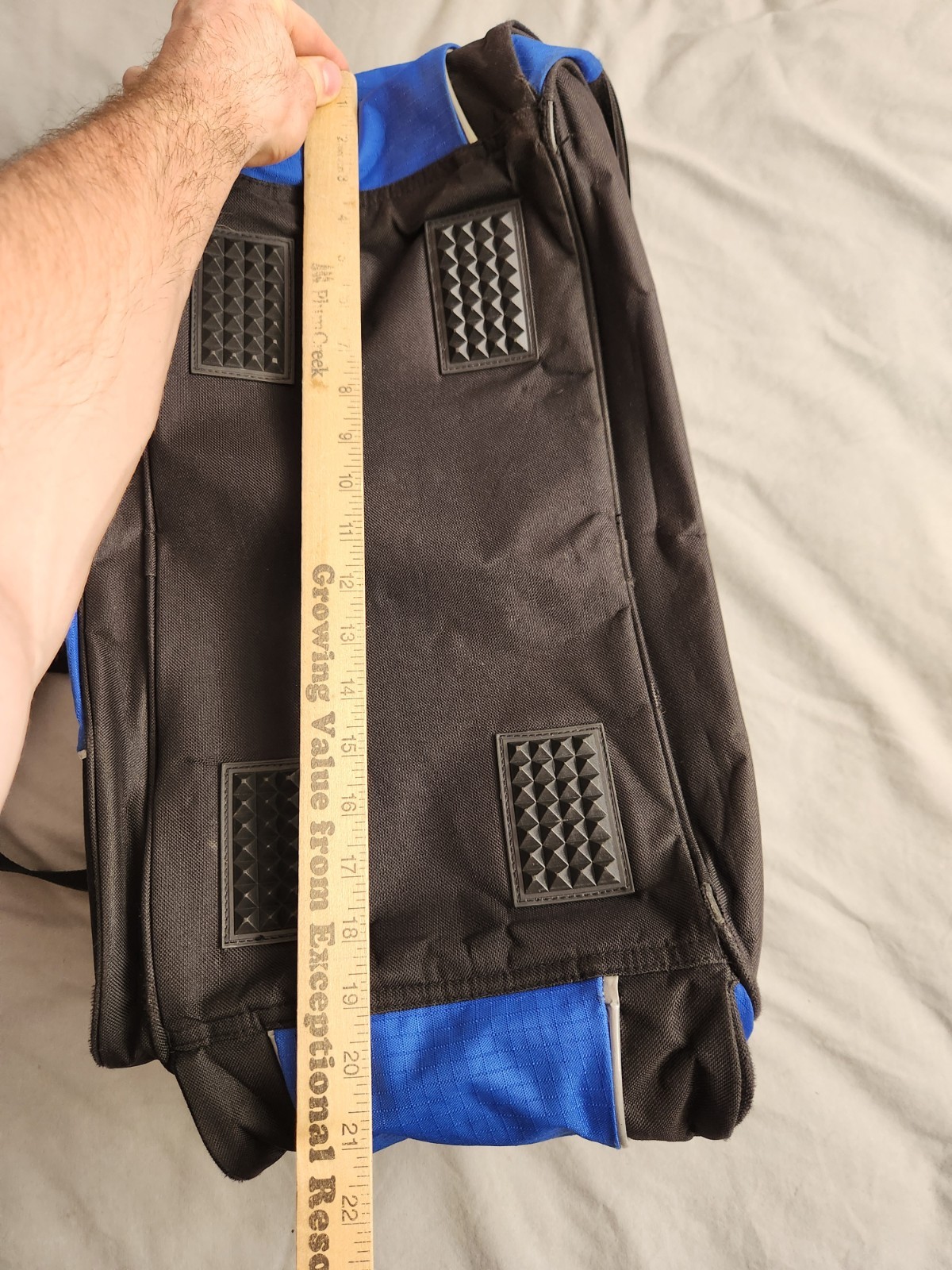 2011 Wrangler National Finals Rodeo Duffel Bag Blue Las Vegas Long Live Cowboys