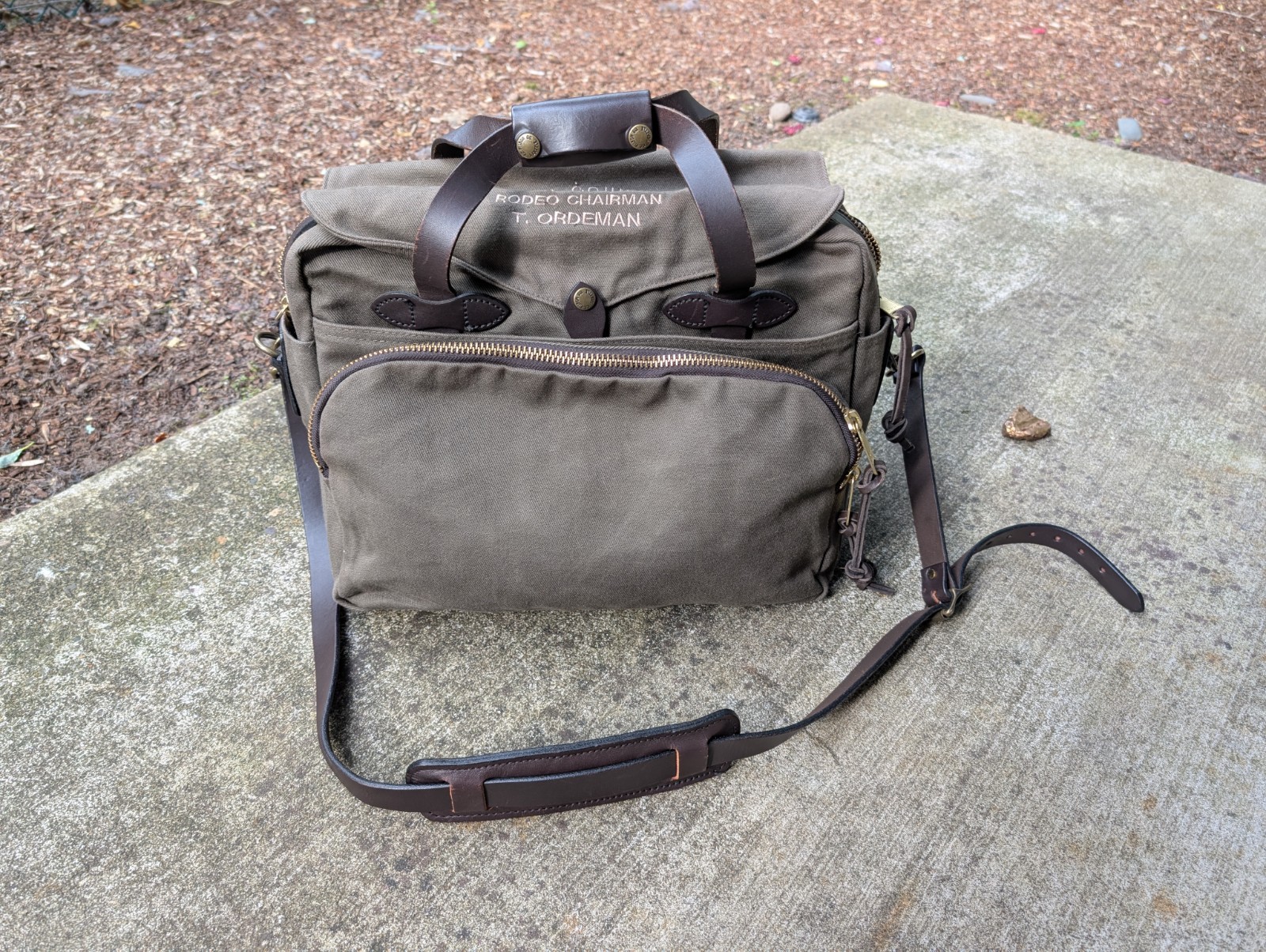 Filson Otter Green Rugged Twill Padded Computer Bag YKK Era Style 258 Briefcase