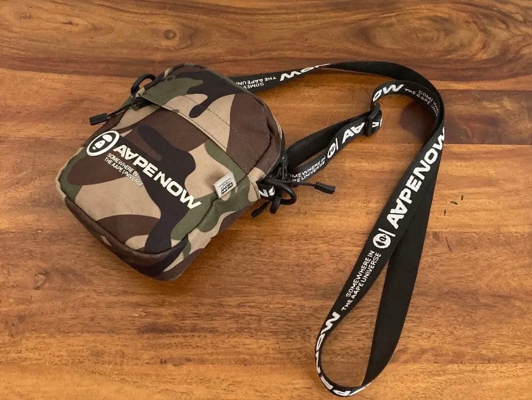 AAPE NOW SMALL SHOULDER BAG