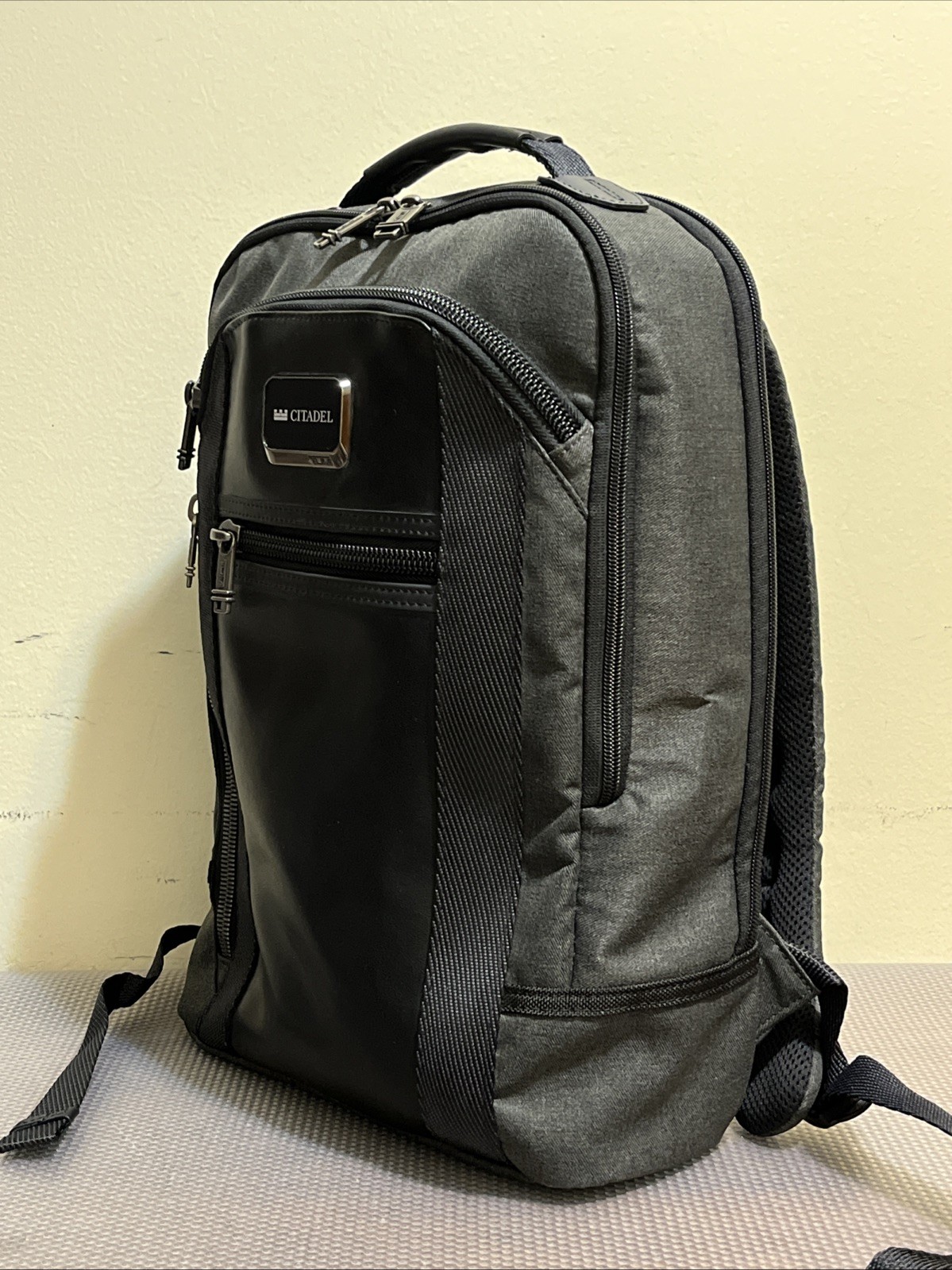 Tumi Alpha Bravo Davis Backpack Laptop Carry Bag Nylon Leather 232682GT3 – EUC