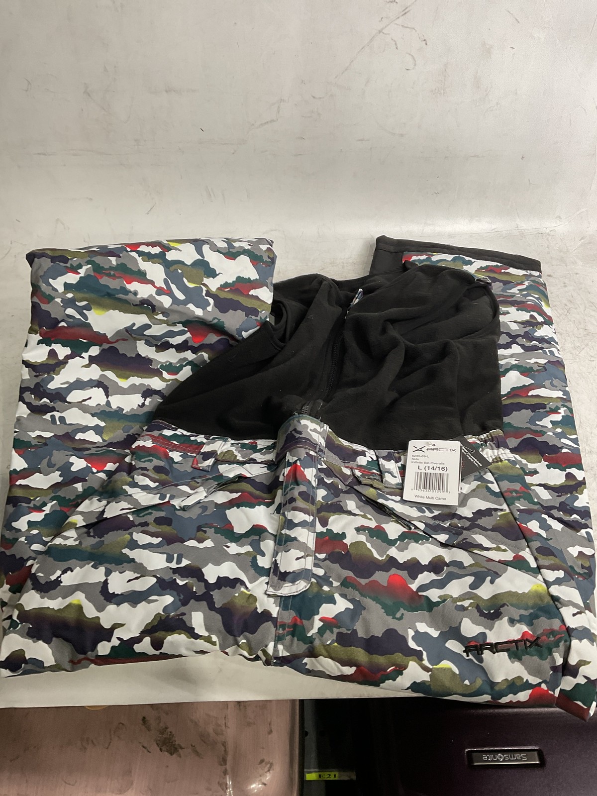 Arctix Kids Infinity Bib Overalls White Multi Camo Large U1