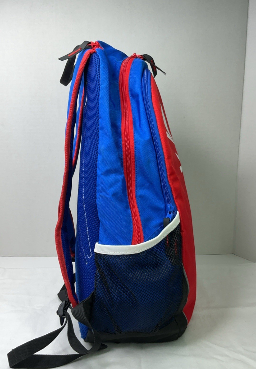 Reebok Red Blue Black Backpack Zip Closure Adjustable Strap Padded Inner Pockets