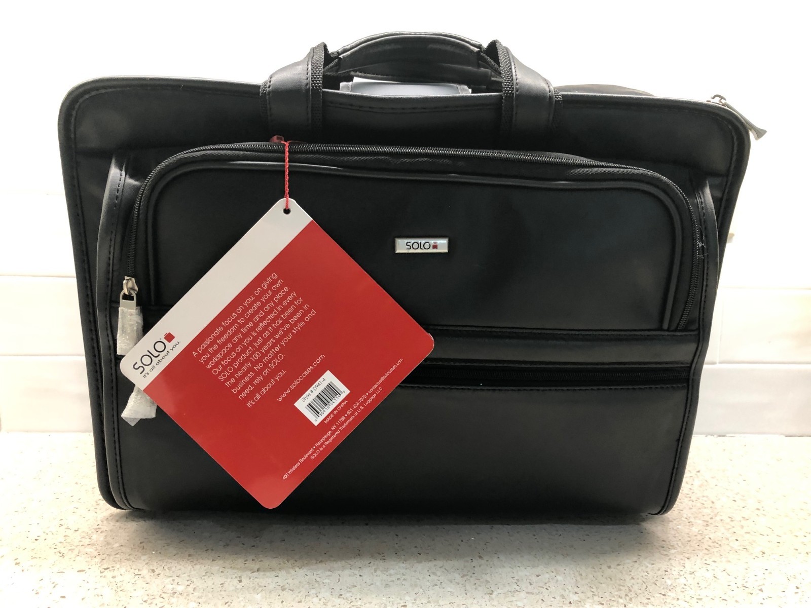 Solo Classic Collection Black Leather Laptop Portfolio Briefcase Bag NEW