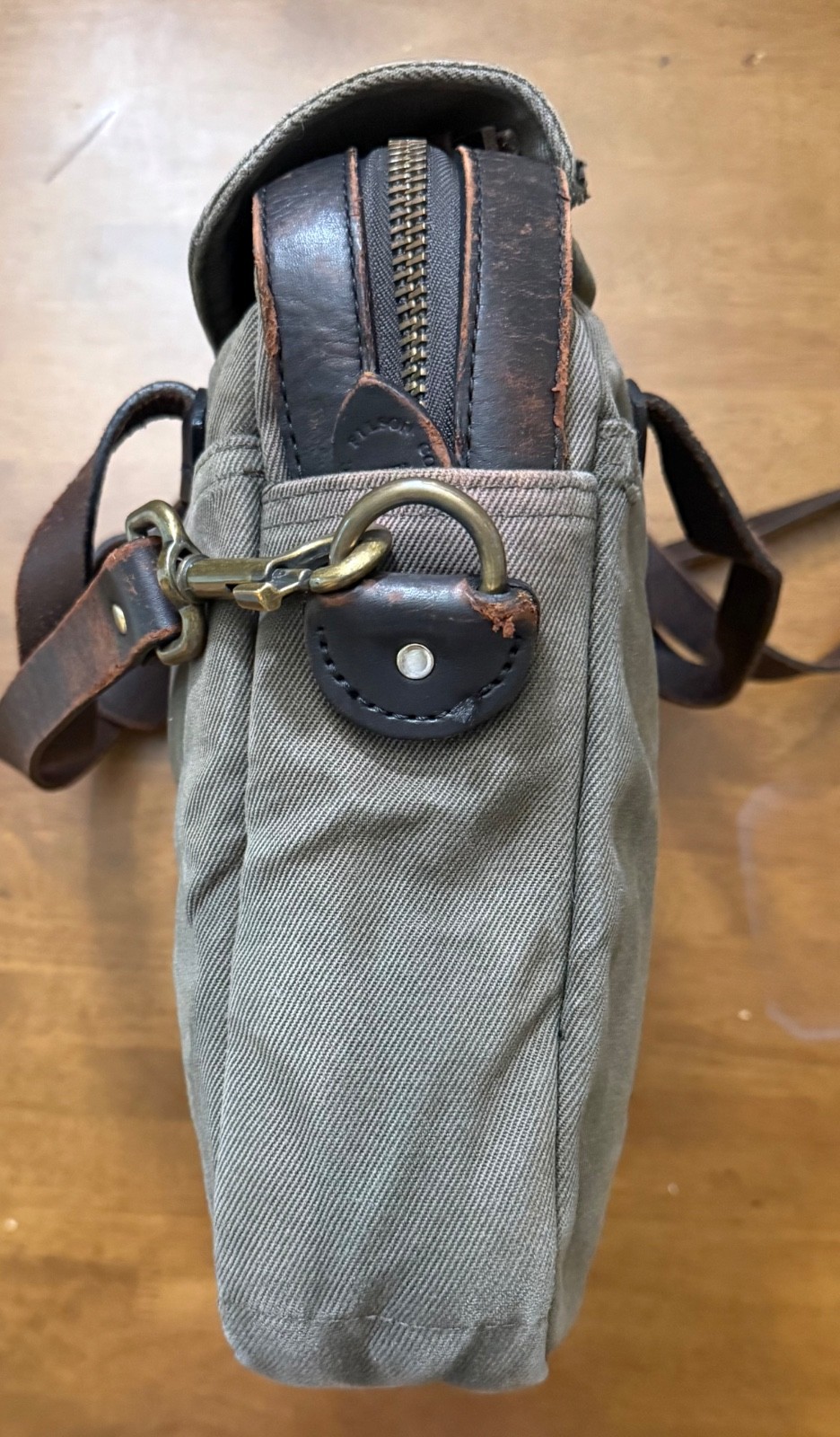 Previously Loved Filson 256 Original Briefcase Otter Green USA Leather Bag