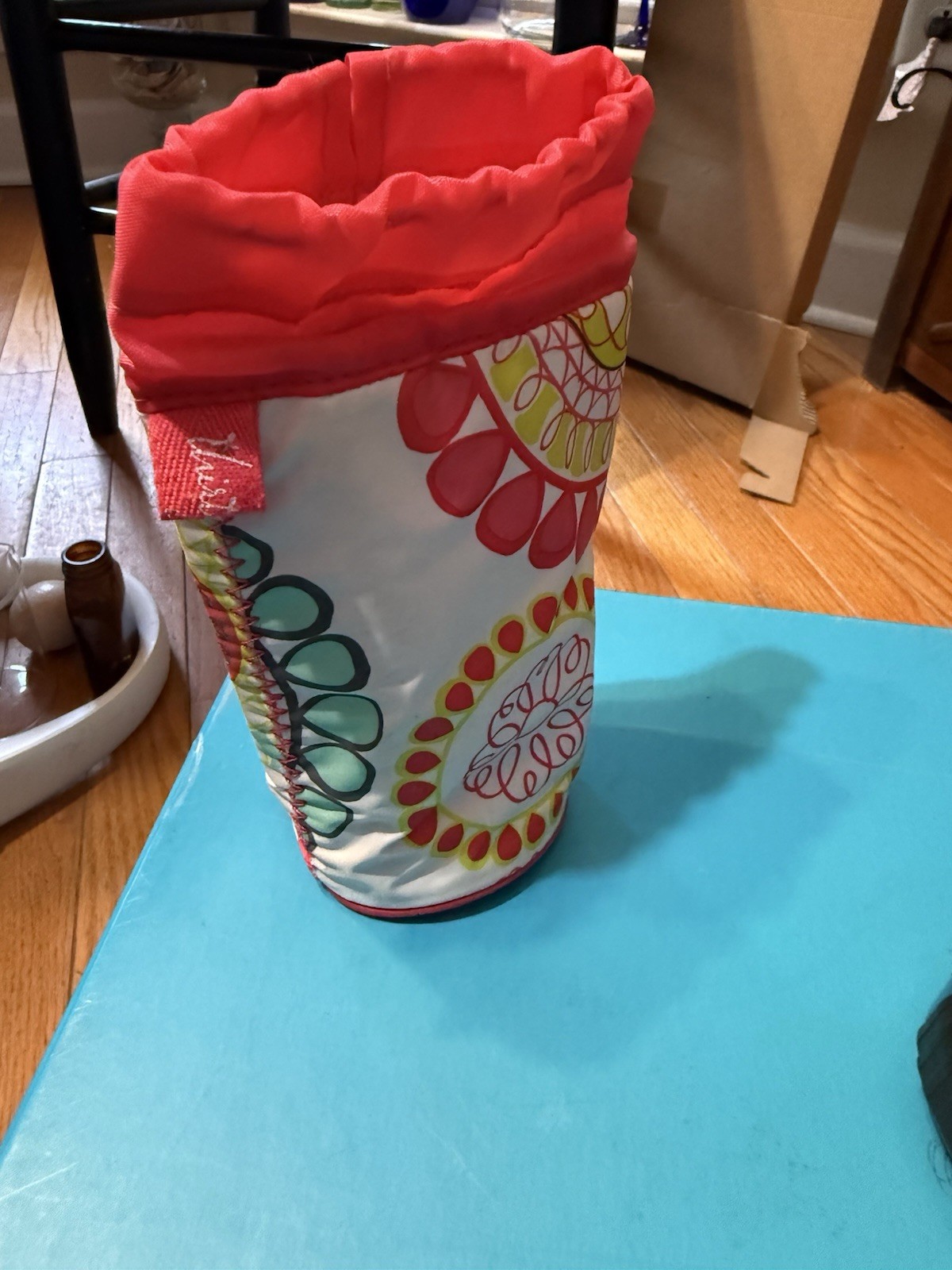 Insulated Drawstring Top Bag From 31 Measures 6-1/2” Tall 3-1/2” Across Inside