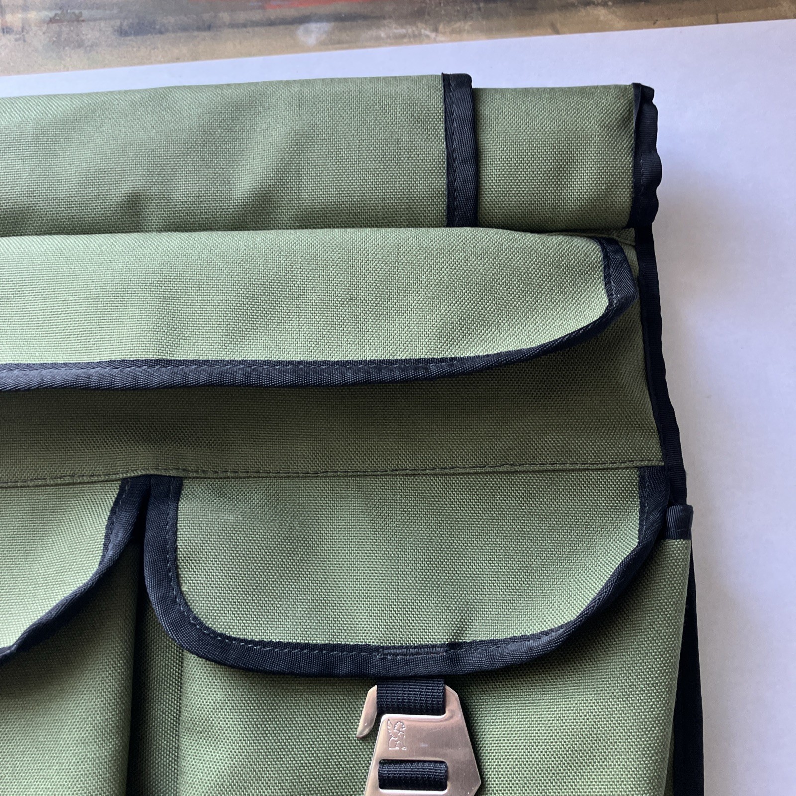 Chrome Industries Orlov Rolltop Backpack – Olive Green – Commuter Bag w/ Pouch