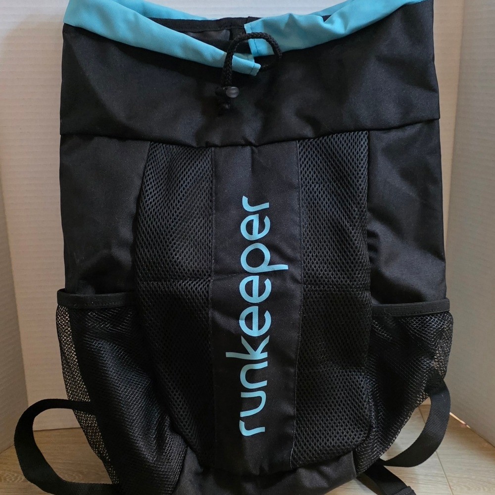 Runkeeper Black and Blue Men’s Backpack Boco Gear Lightweight NWOT Sport Bag