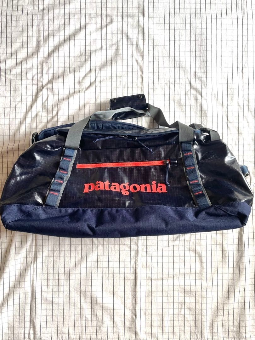 Patagonia Black Hole Duffel Bag 70L Duffel Bag Very Good Waterproof Navy 70L