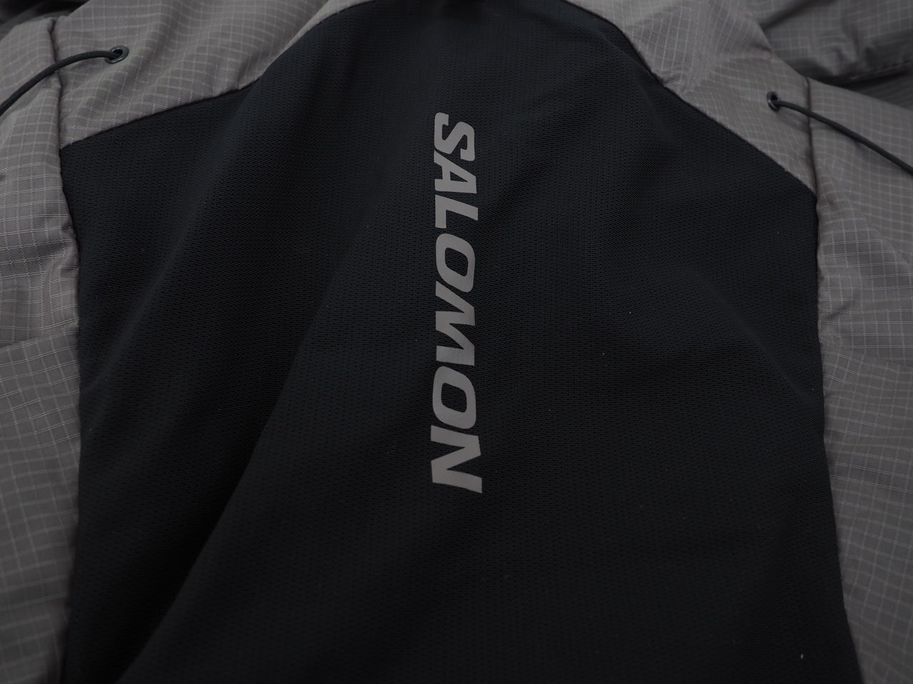 Salomon ACS Daypack 20 Rolltop Backpack Grey/Black 20L Capacity