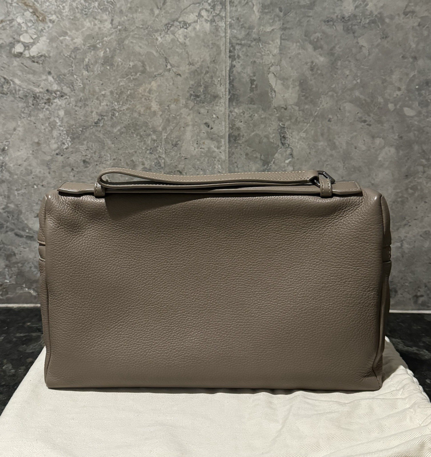 LORO PIANA ‘Extra Pouch L29’ Grained Calfskin Leather Bag Warm Mastic Onyx $2250