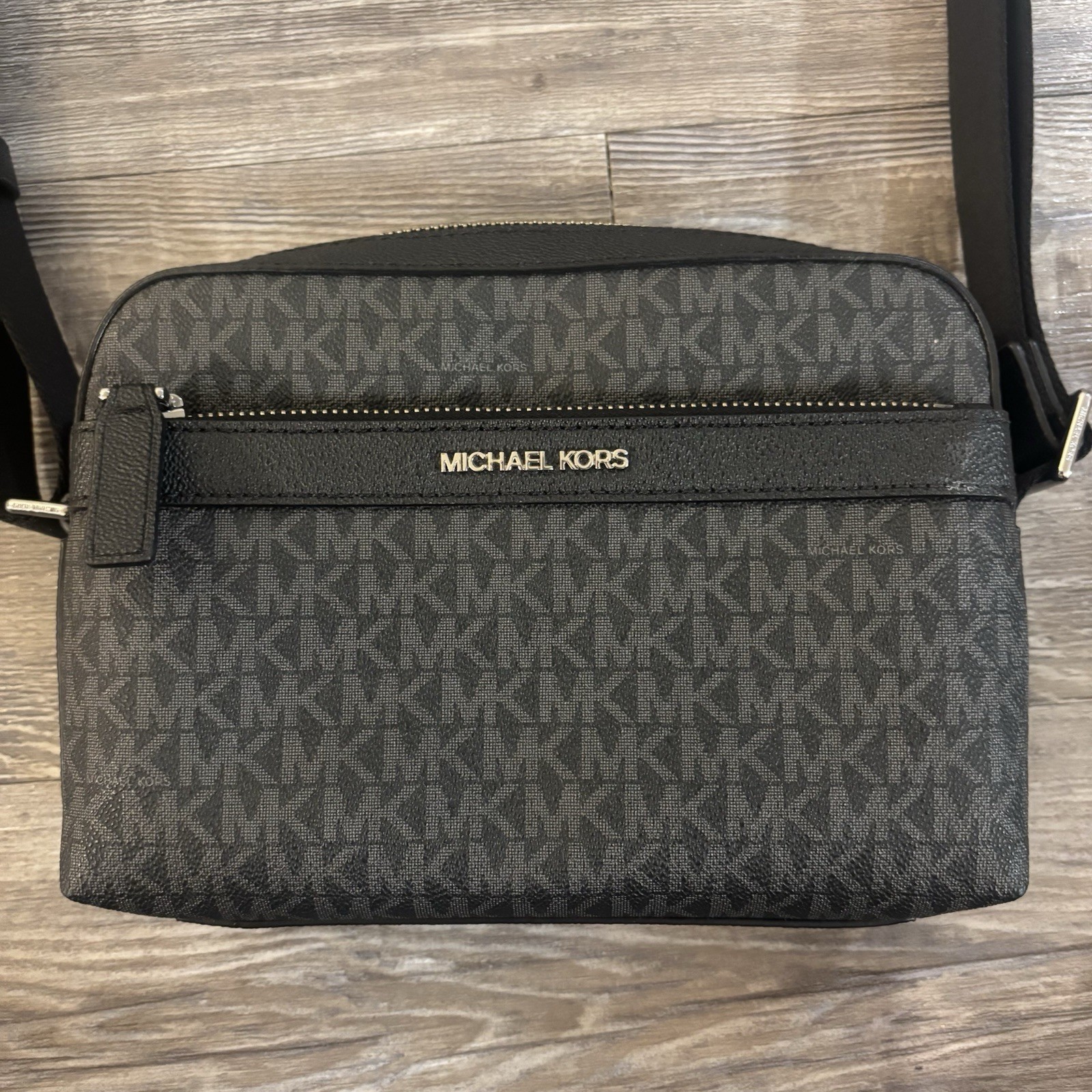 MICHAEL KORS COOPER UTILITY SHOULDER CROSSBODY BAG BLACK