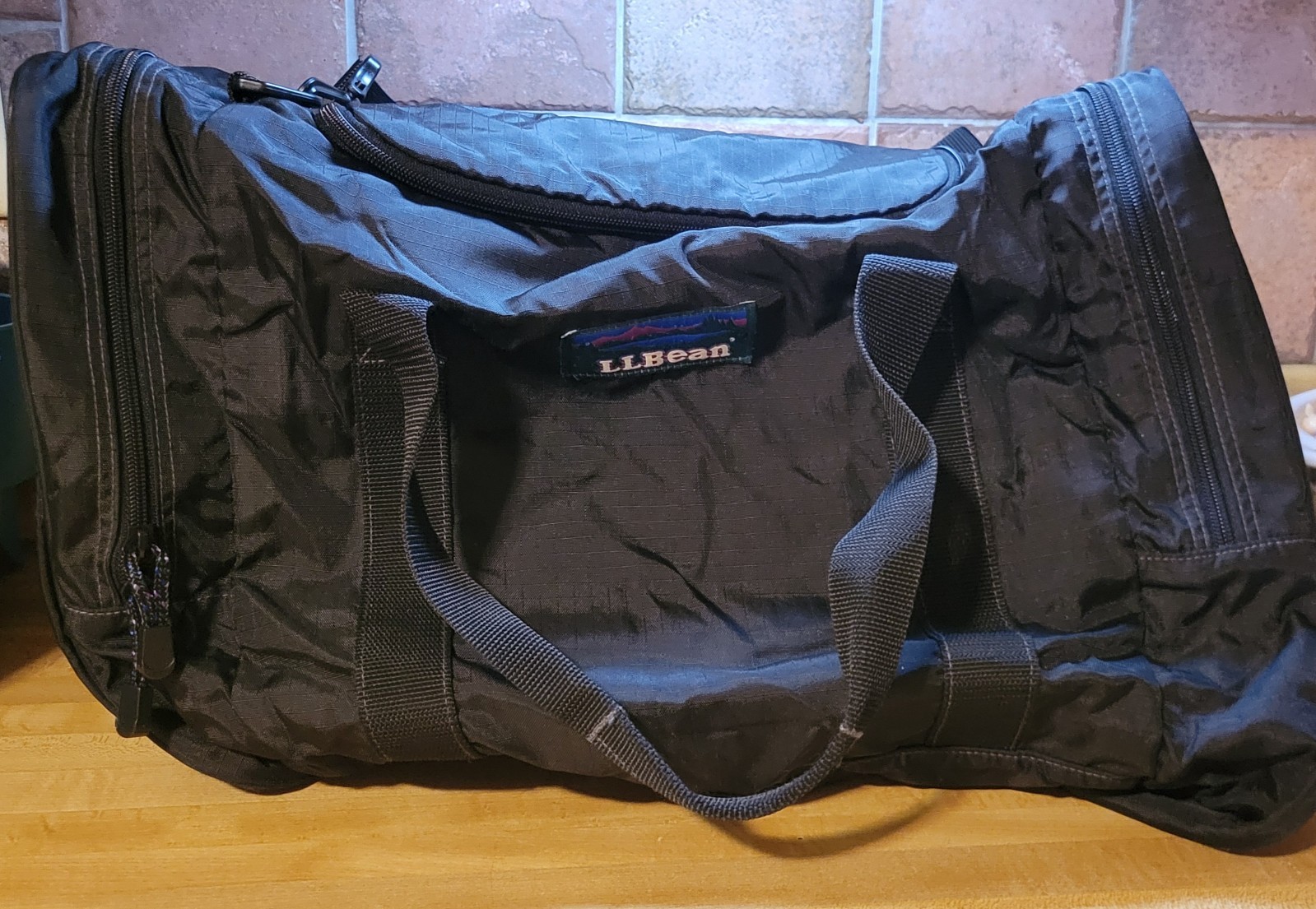 Vintage L.L. Bean X-Large Black Fabric Zip Around Outdoor Adventure Duffle Bag
