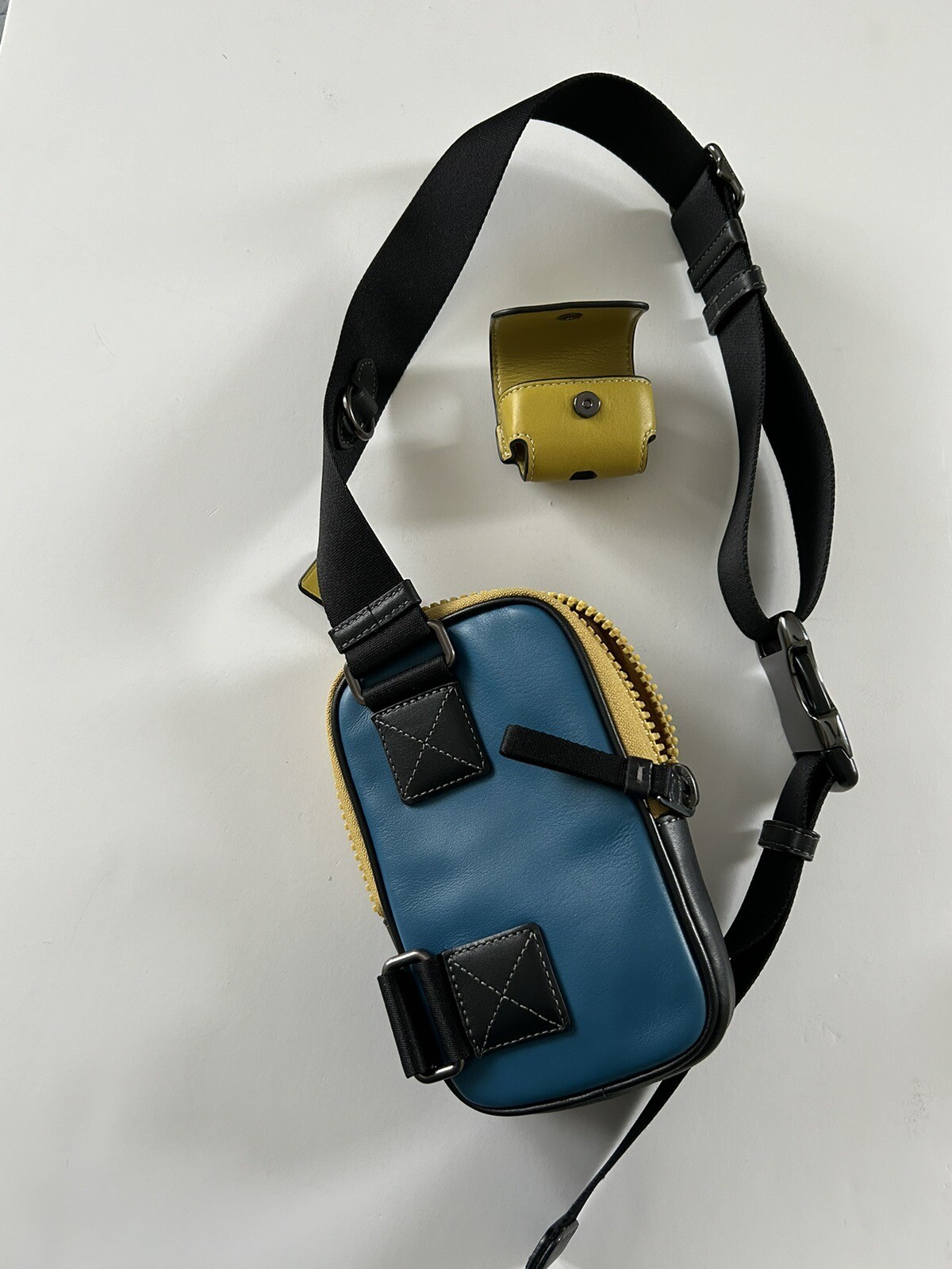 Coach Multifunction Phone Pack in Colorblock CH070 Gunmetal/Blue Jay NWOT