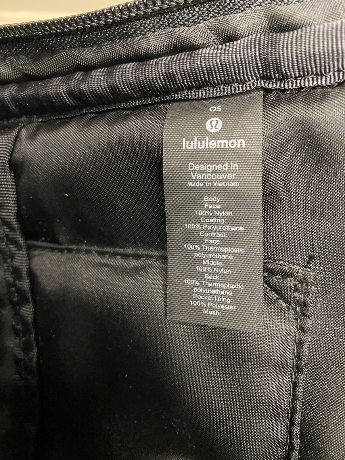 Lululemon Para Backpack Water-Repellent Bag Black 23L School Gym Commuting