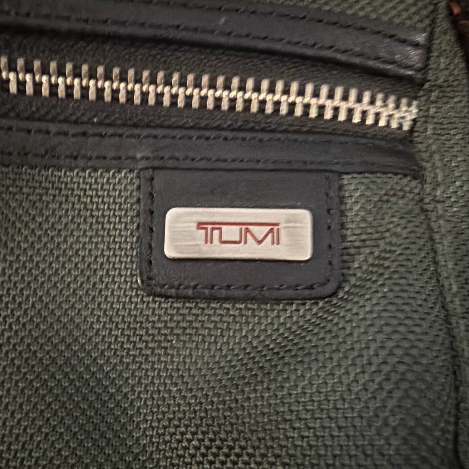 Tumi Men’s Shave Overnight Toiletry Bag
