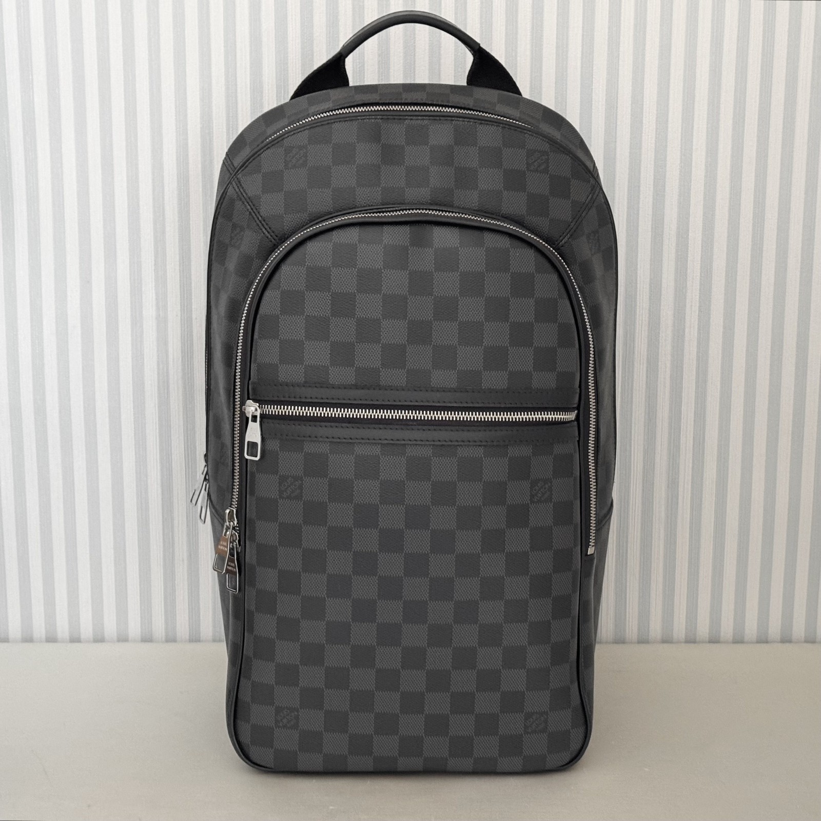 LOUIS VUITTON Michael Backpack N58024 Damier Graphite Canvas Men’s Bag BA3156