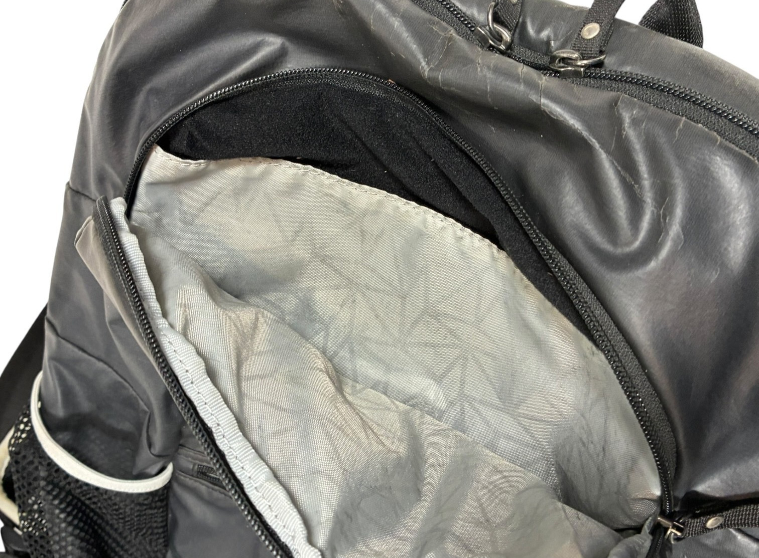 Oakley 23L Performance Coated Back Pack Backpack Jet Black One Size