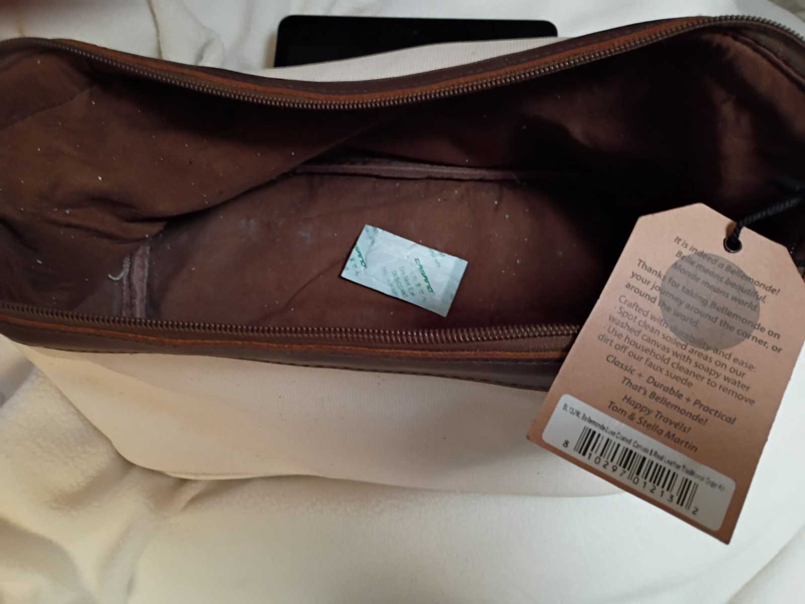 Bellemonde Men’s Classic Travel Duffle Bag Beige Brown Solid Zip Closure