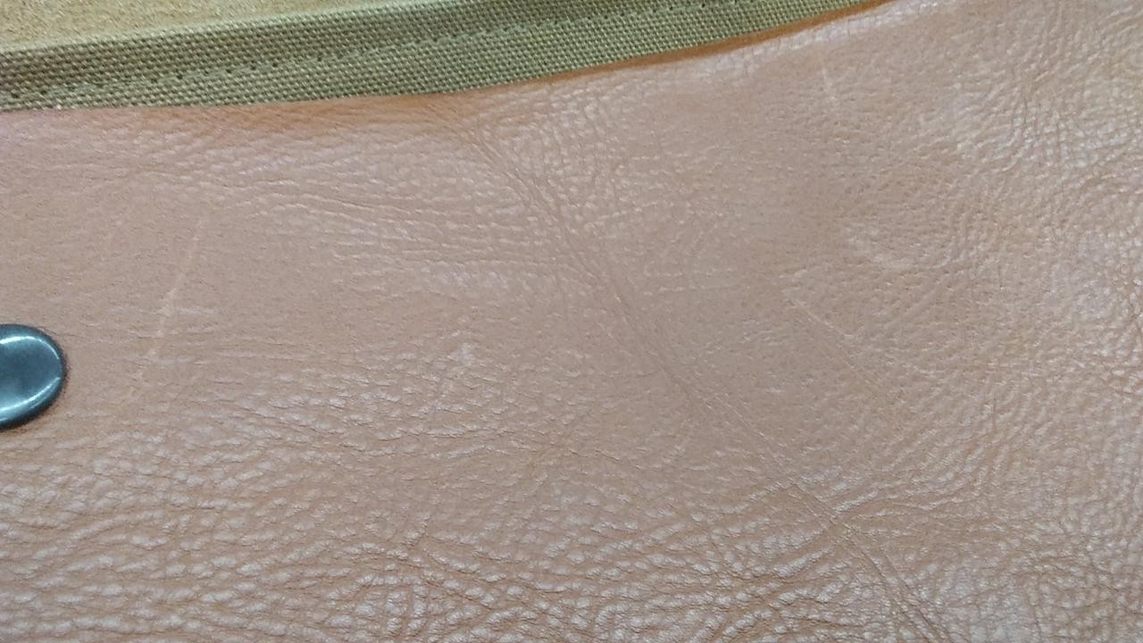 Uni Co M Size Messenger Bag