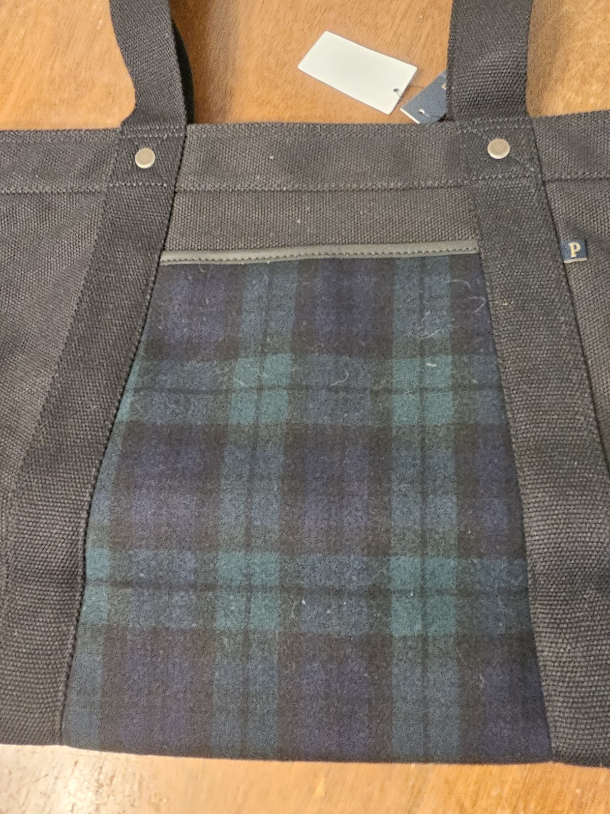 Pendleton Woolen Mills Brodie Black & Plaid Canvas Tote Duffle Bag Zip Close NEW