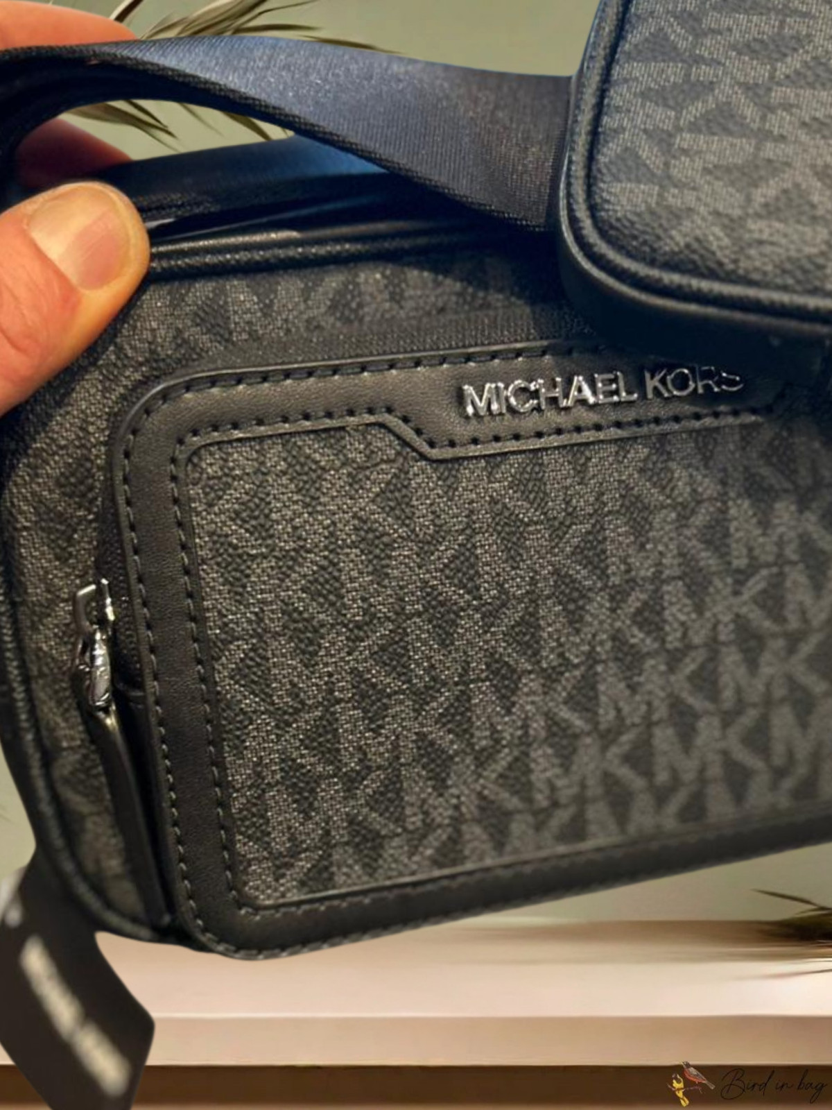 Michael Kors Cooper Men MK Logo Camera Double Zip Shoulder Bag + Pouch Black