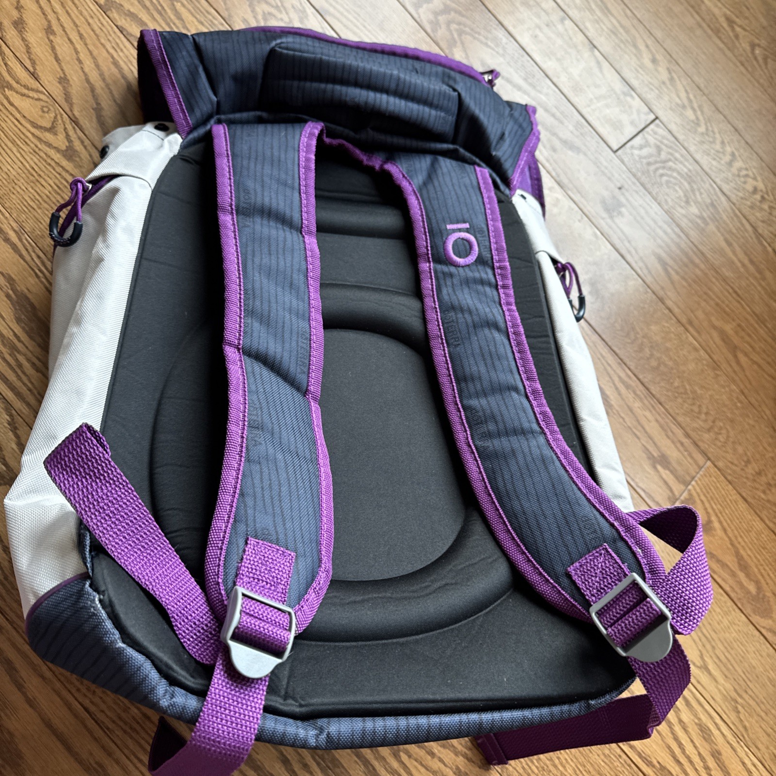 Doterra Backpack Gray Purple White Adjustable Straps Zippered Pockets Rare Large