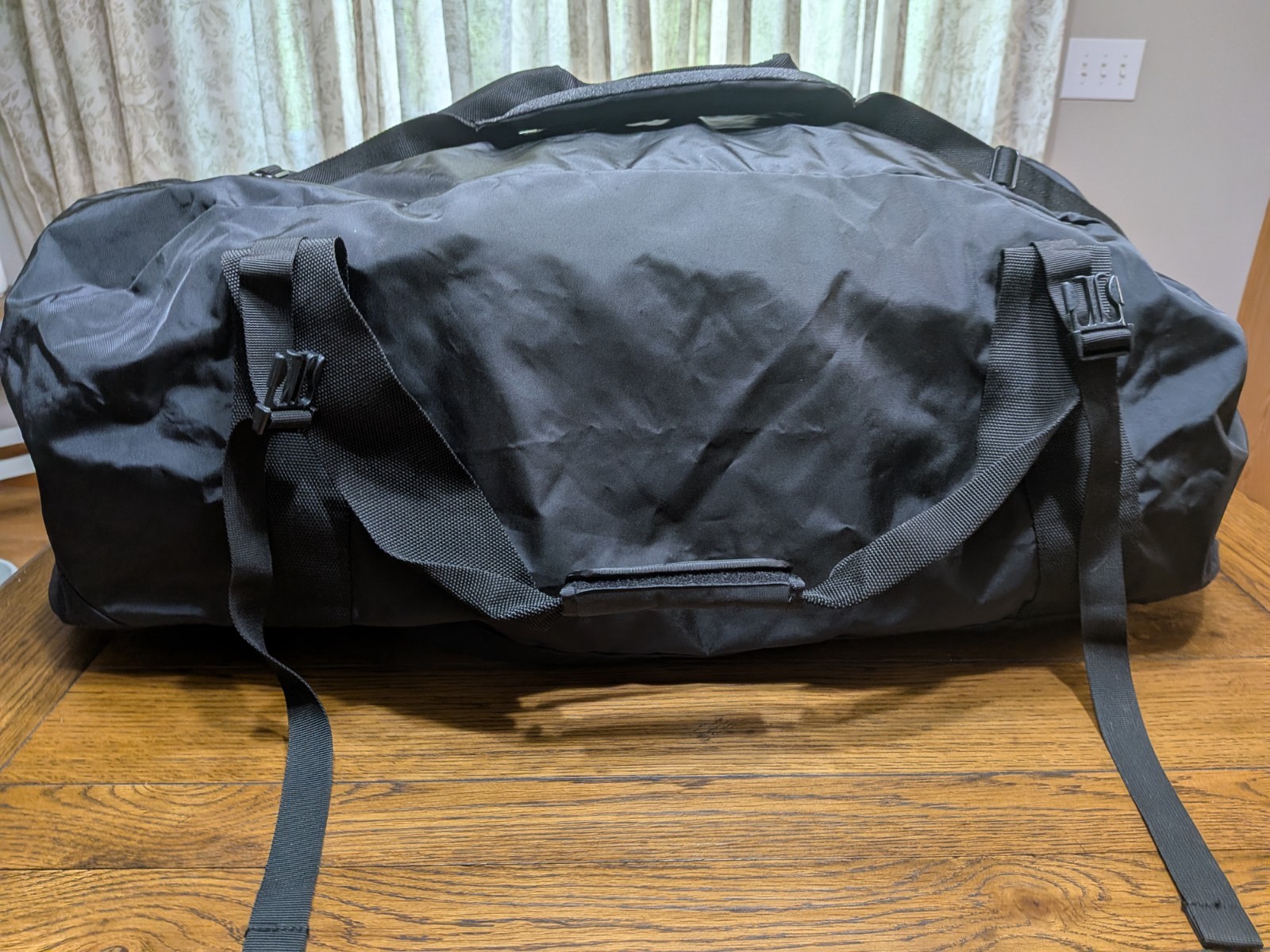 Uline Extra Large Duffle Tote Bag Black Handle Shoulder Strap 34x16x14
