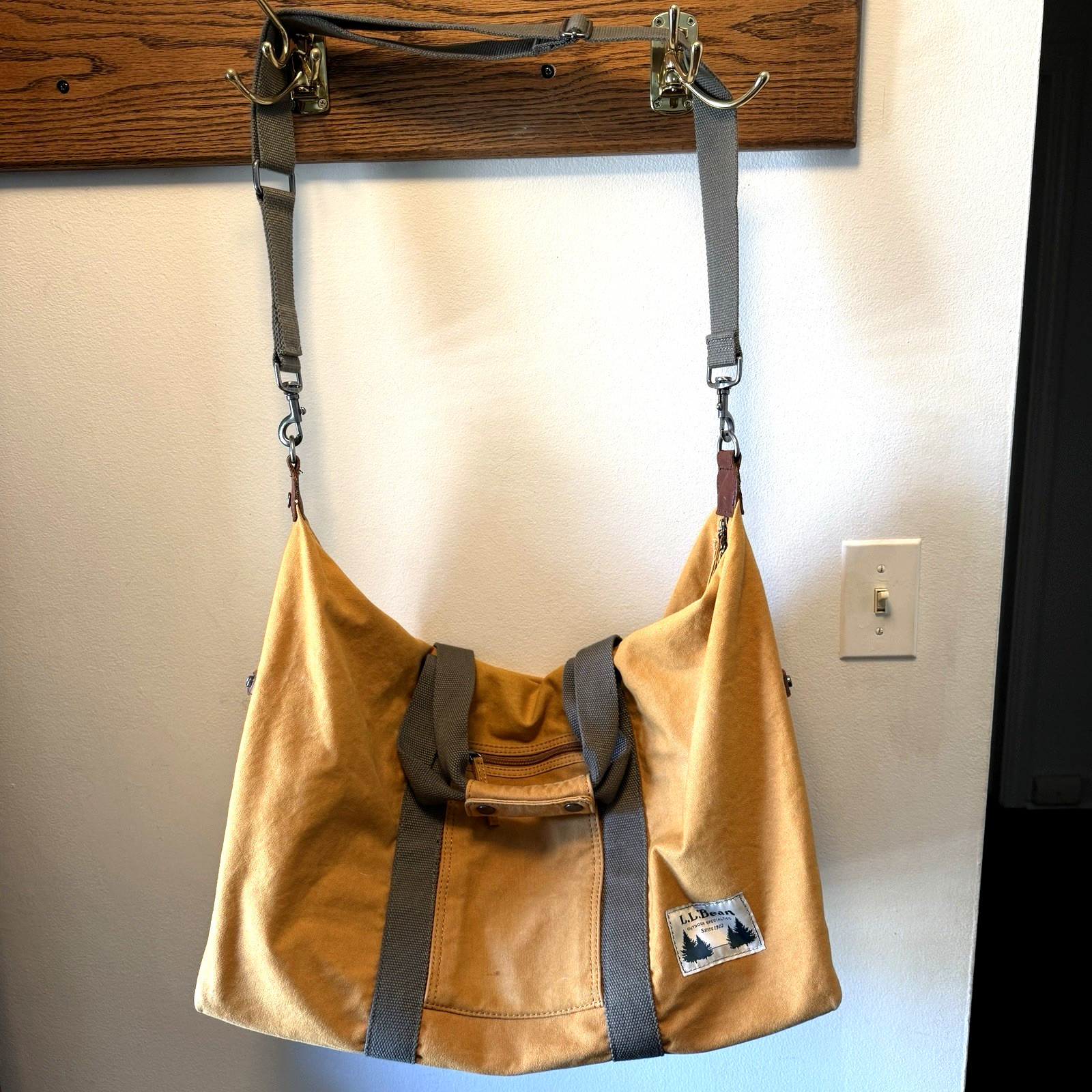 Vtg LL Bean Field Heavy Canvas Duffle Bag Plaid Flannel Lining 90s Mustard