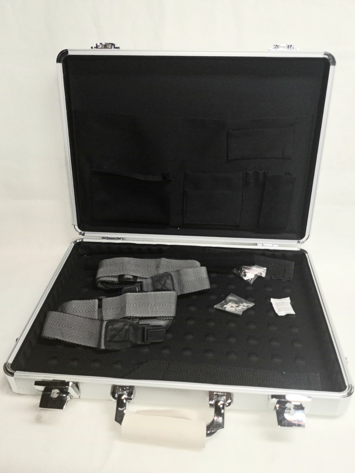 ATTACHE CASE 16 -1/2″ X 12-1/4″