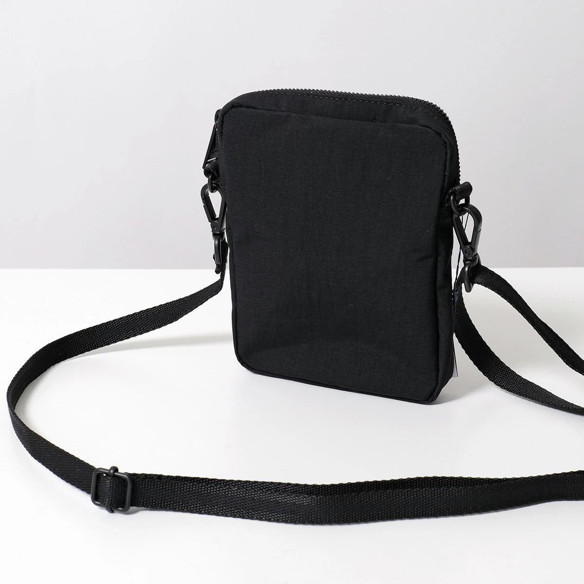 FRED PERRY Nylon Badge Small Side Bag Men’s Laurel Wreath Embroidered Shoulder