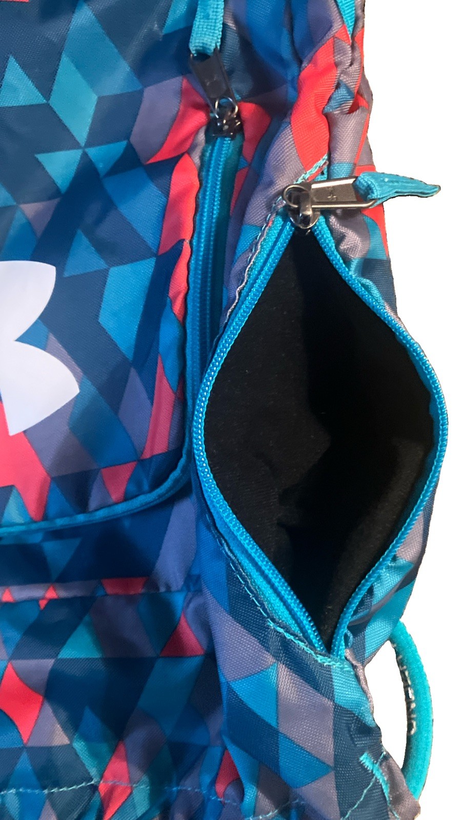 Under Armour Adult Sackpack Rare Geometric Color Valuables Pocket Soft Lined