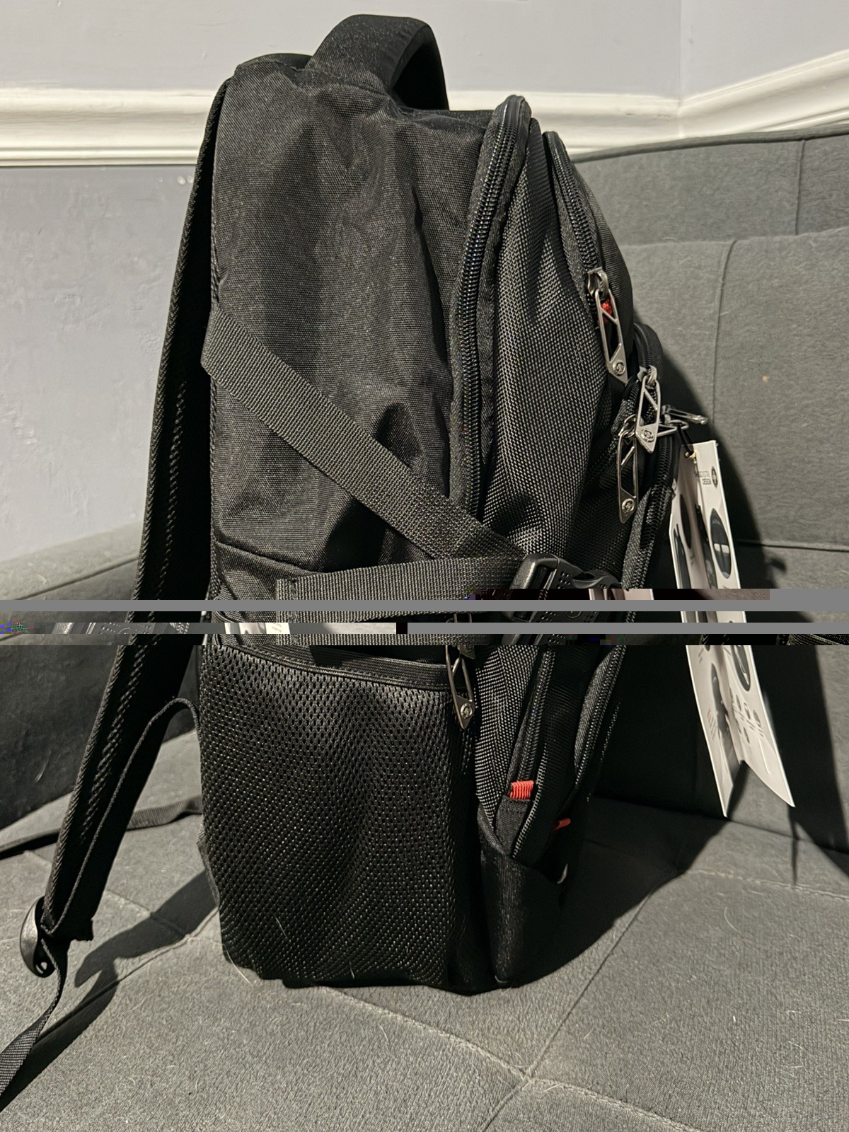Swissdigital Design – Belp Backpack – red and Black