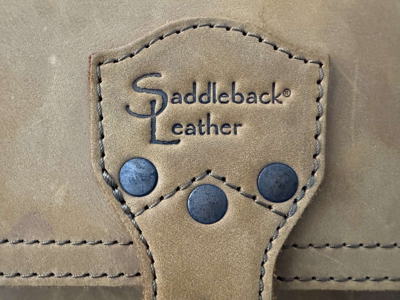 Saddleback Leather Side Pocket Duffle Original Papayrus Logo – Unused Condition