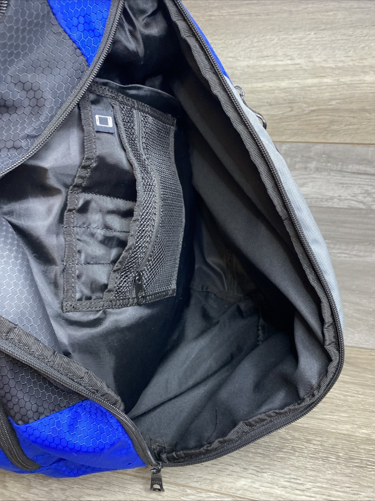Adidas Sling Backpack Spring Load Crossbody Shoulder Strap 16×20 Black Blue Gray