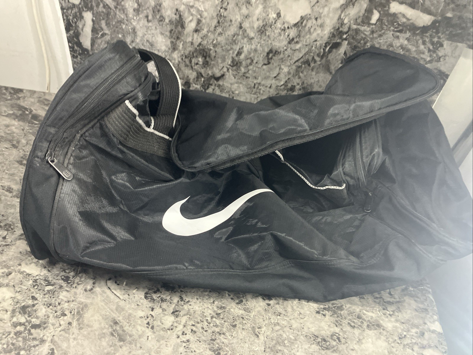 VTG 90’s Nike Swoosh 3 Compartment Travel Duffle Bag Black 25” X 12”X 12.5”