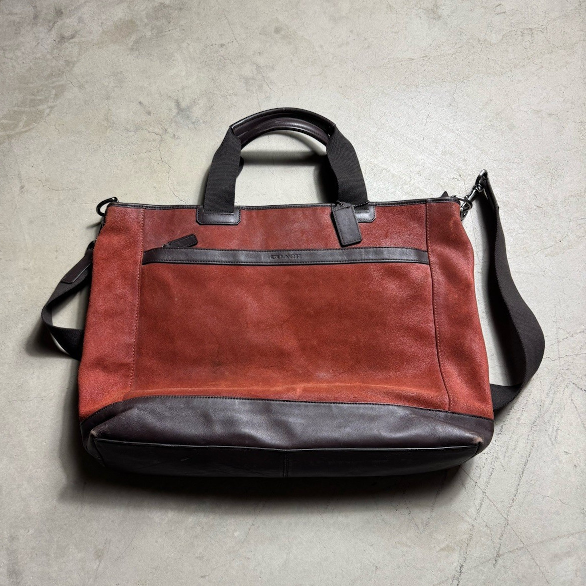 Vintage Coach Genuine Leather Duffle Bag w Removable Strap