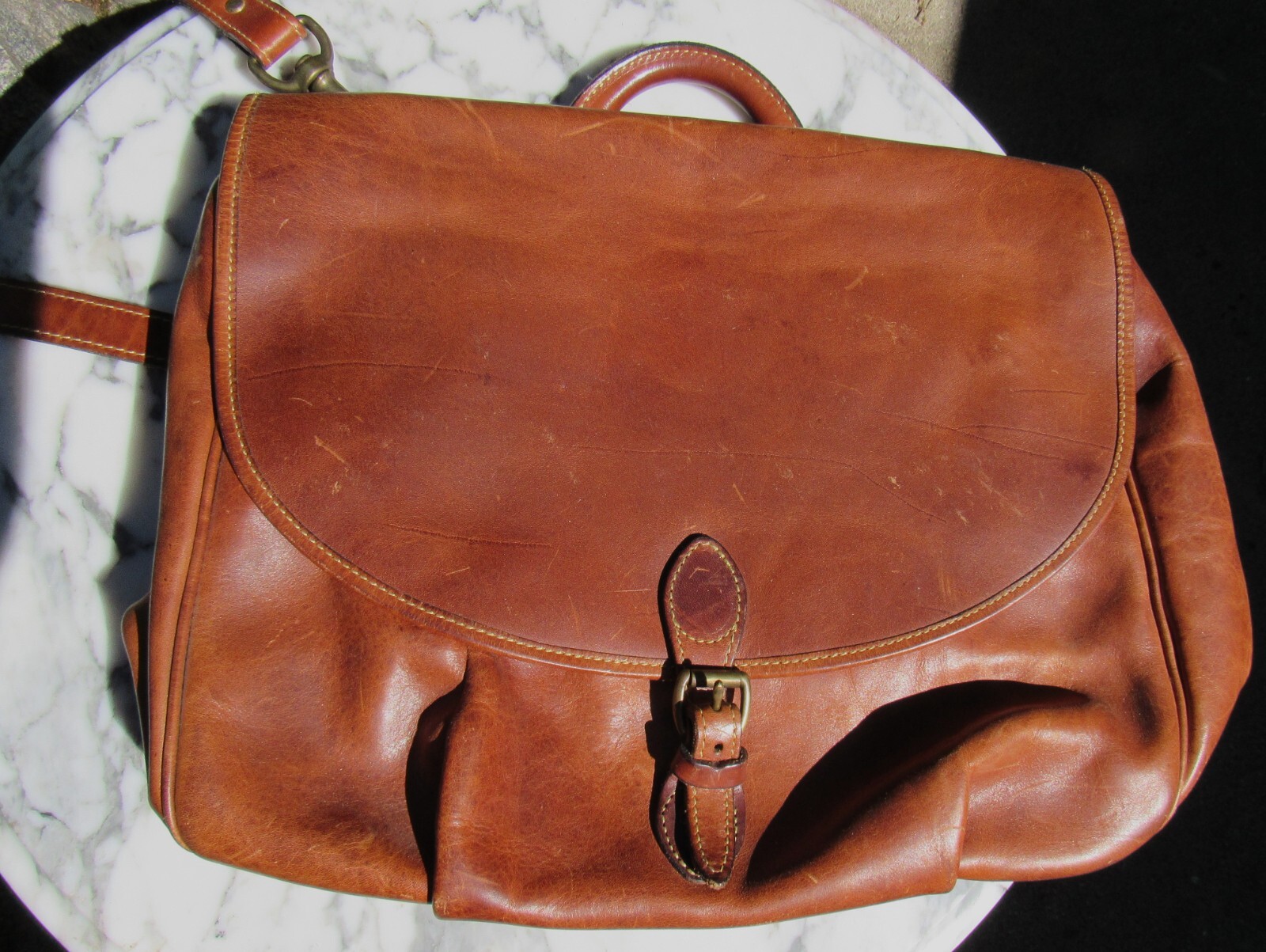 FINE VINTAGE EDDIE BAUER THICK LEATHER BRIEFCASE MESSENGER BAG SATCHEL USA MADE