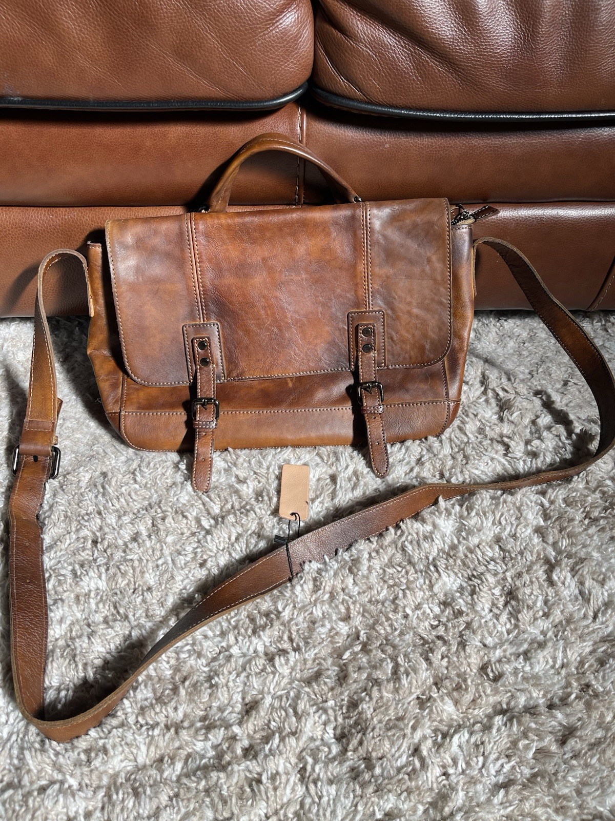 Saddle Brown Messenger Shoulder Bag Laptop Bag 16” x 10”magnetic Snaps Leather..