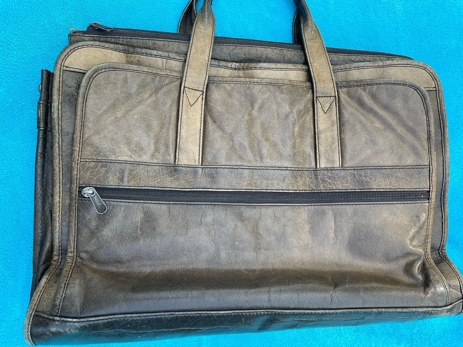 Vintage Leather Briefcase Portfolio Heritage Industries India Sun Faded Patina