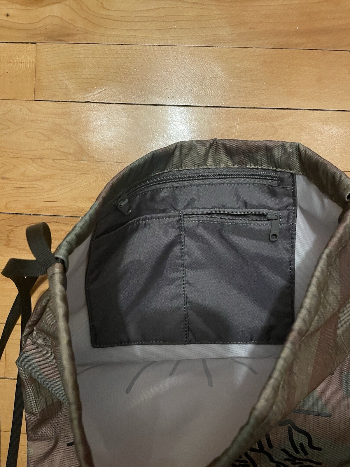 Burton Camo Drawstring Bag