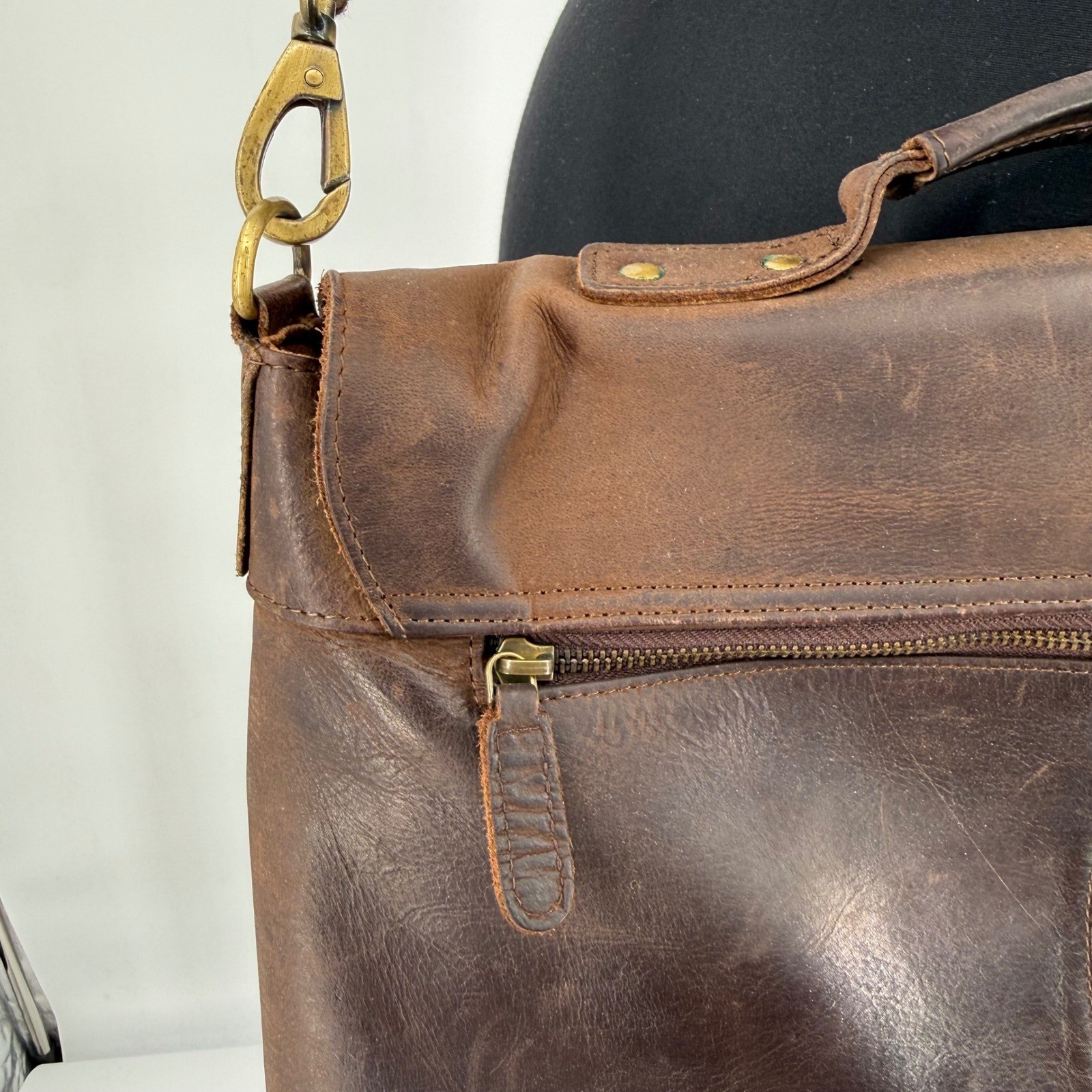 KomalC Brown Buffalo Leather Messenger Bag Satchel Laptop Briefcase Crossbody